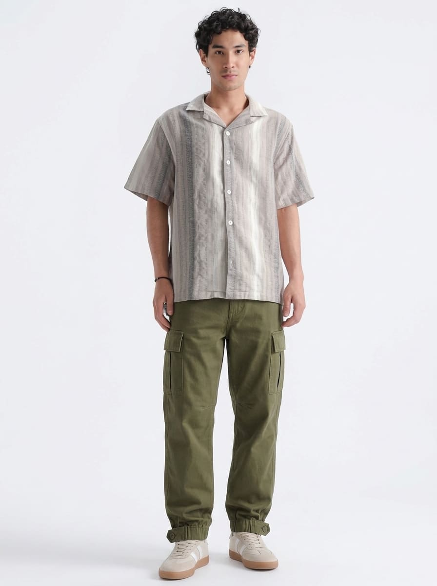 Men's relax fit cargo trouser - Green