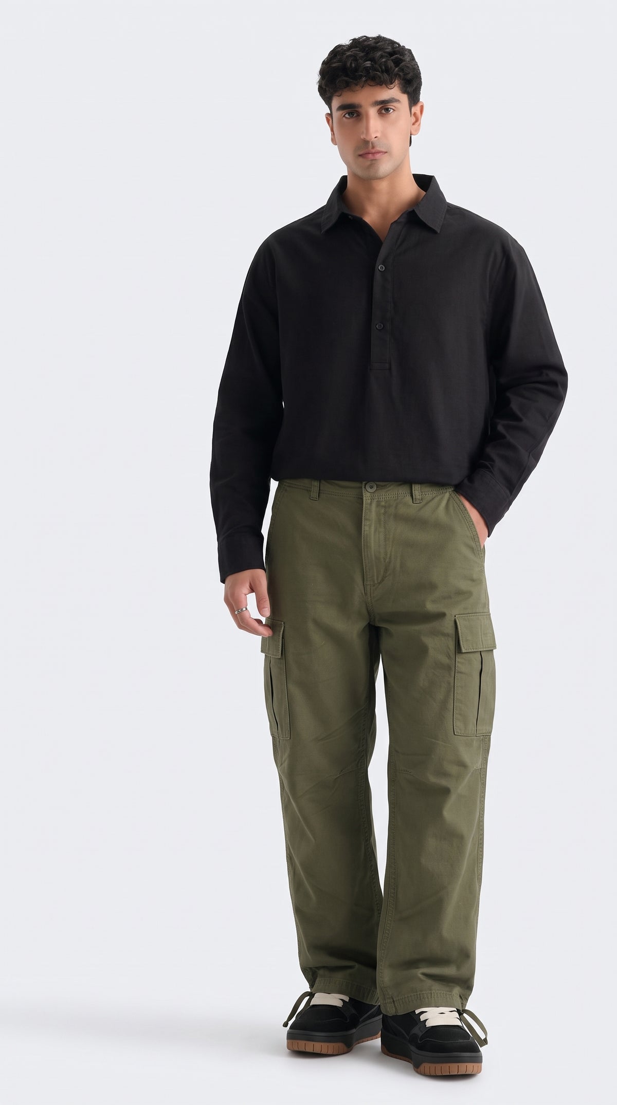 Men's relax fit cargo trouser - Green
